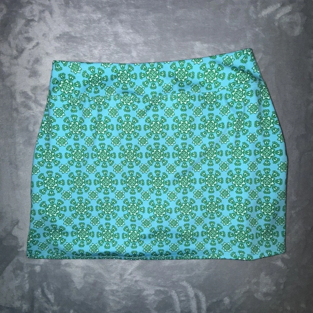 Sigrid Olsen Skort Women's M Blue Kaleidoscope Tennis Golf‎ Athletic Activewear